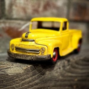 International Harvester Toy Truck - Image 2